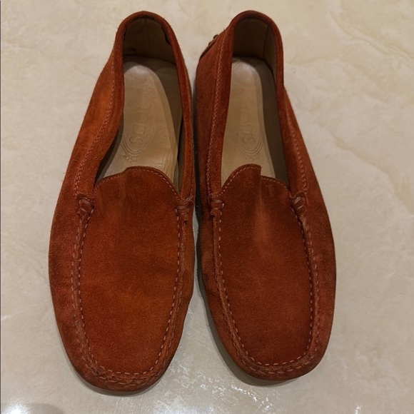 Tods Men's Brown Suede Loafers size 8